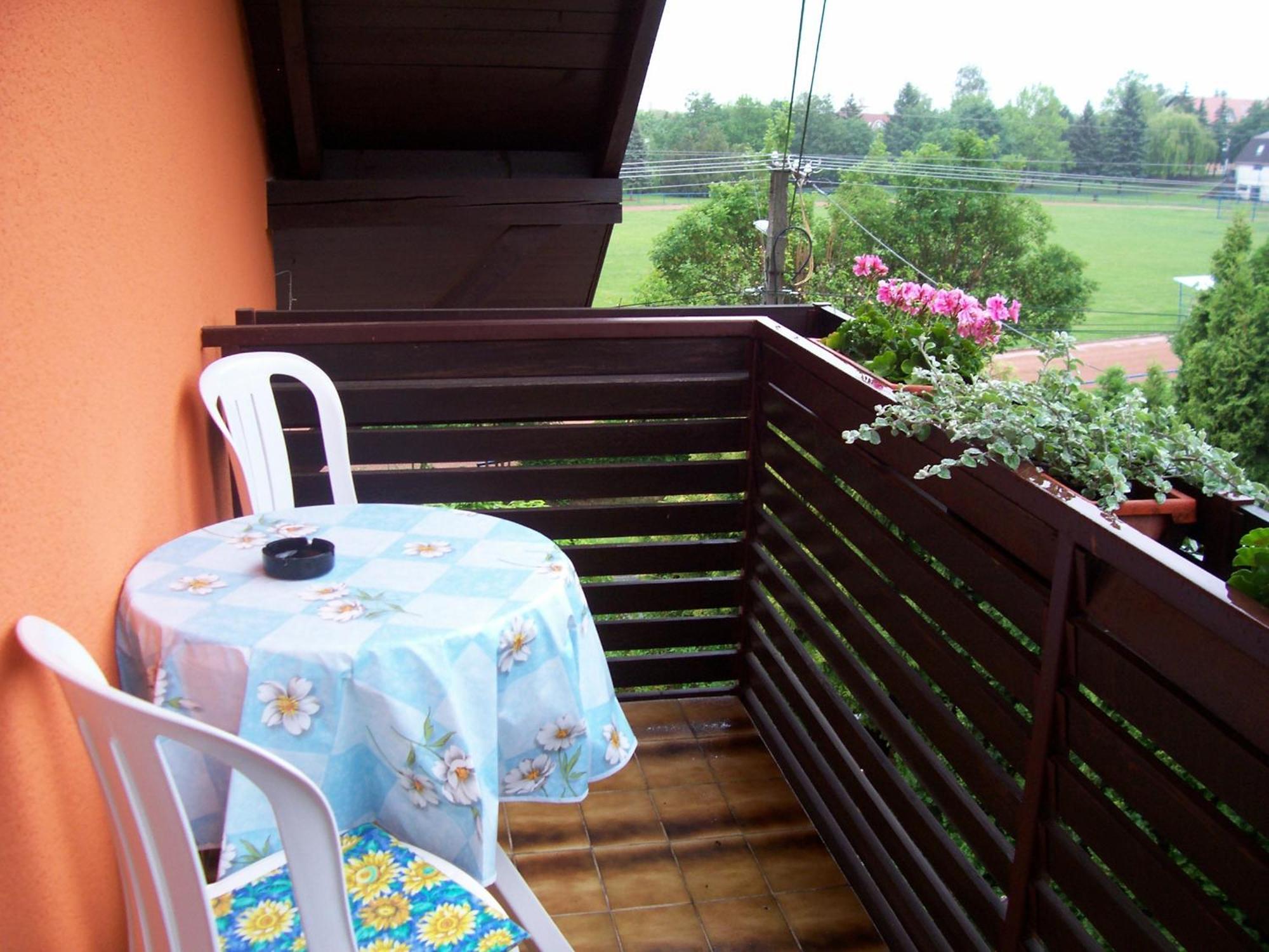 Julia Vendeghaz Hotel ซาลาคาโรส ภายนอก รูปภาพ